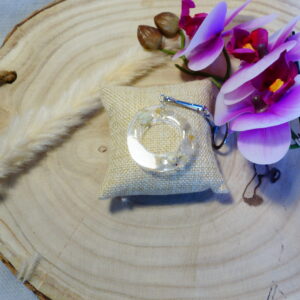 PORTE CLEF LETTRE O EN RESINE ET PIERRES NATURELLES