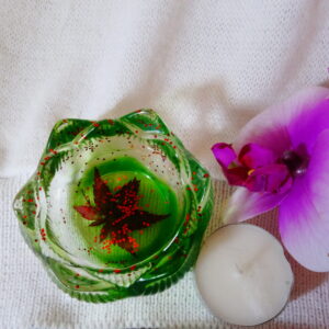 BOUGEOIR FLEUR OU CENDRIER EN RESINE