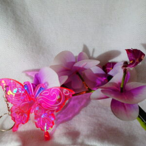 PORTE CLEF PAPILLON HOLOGRAPHIQUE ROSE