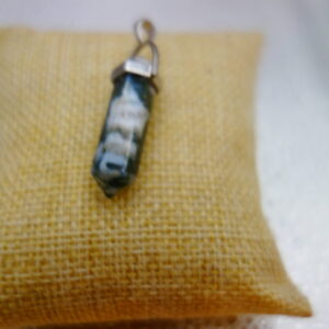 AGATE ARBRE PENDENTIF POINTE