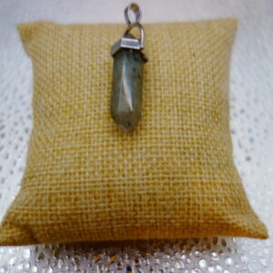 LABRADORITE GRISE PENDENTIF POINTE