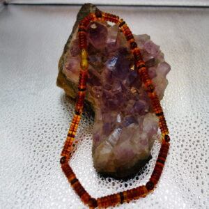 COLLIER AMBRE ADULTE  RAS DU COU